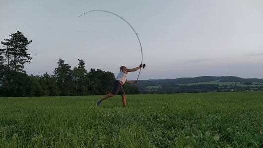 Ak� silon, vlasec na �alek� hody?