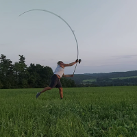 Ak� silon, vlasec na �alek� hody?