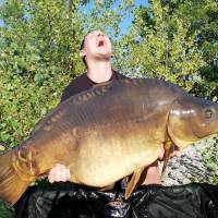 Letn� topka na kapra: Rybacie boilies a dipy