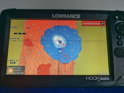 C-MAP Genesis a Lowrance: Registr�cia sonaru, Social Map a obnova m�p