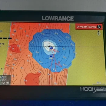 C-MAP Genesis a Lowrance: Registr�cia sonaru, Social Map a obnova m�p