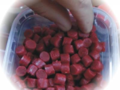 Lov na feeder - najnovšie feder nástrahy - mäkké háčikové pelety