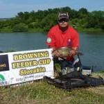 Browning_feeder_cup_2016_sk_sob99.jpg