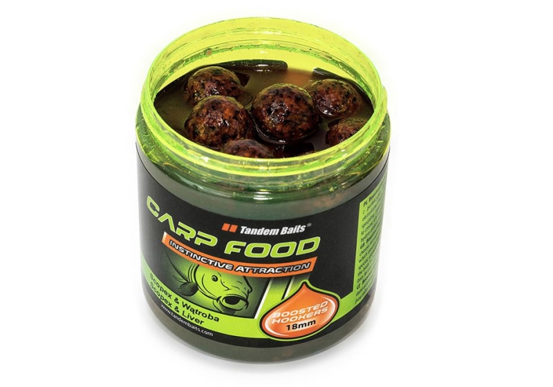 Carp Food Boosted hookers - dipované boilies 18 mm 300g Kráľovská Jahoda