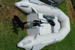 akcia FANTOM 300 �ed� + Rhino VX28+akumul�tor 70AH