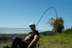  Detail �pi�ky pr�tu Sportex Multipicker v akcii pri z�bere