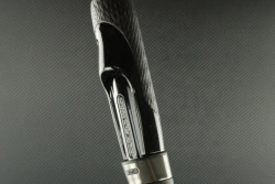  Detail koncov�ho o�ka proti zamotaniu vlasca na pr�te Sportex Revolt Spin RS-2