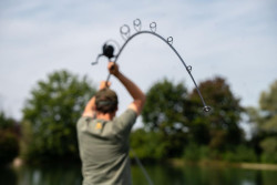  Sportex Triumph Contest ohyb pr�tu pri nahadzovan�