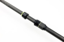  Detailn� dr�iak navijaku na pr�te Sportex X-Act Trout RS-2